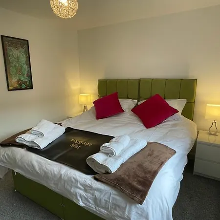 公寓 Fabulous One Bedroom In Centre 里彭