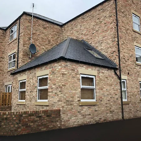 Fabulous One Bedroom In Centre Apartament Ripon
