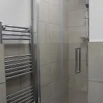 Fabulous One Bedroom In Centre * ריפון
